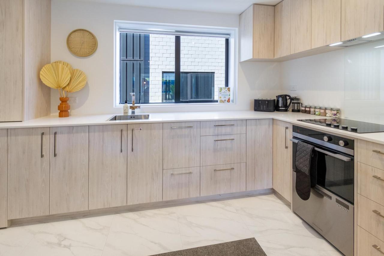 Central Sunny Perch 2 Bed 1 Bath Apartment Christchurch Exterior foto